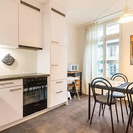 Апартаменты - Inkl Parking And Ticket