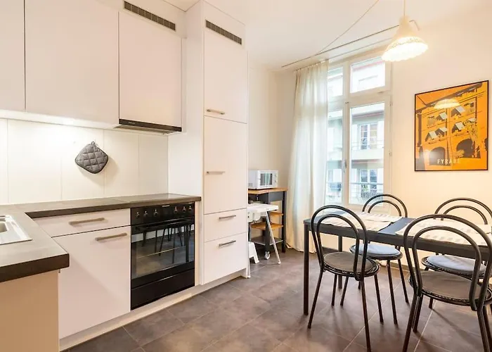 Апартаменты - Inkl Parking And Ticket